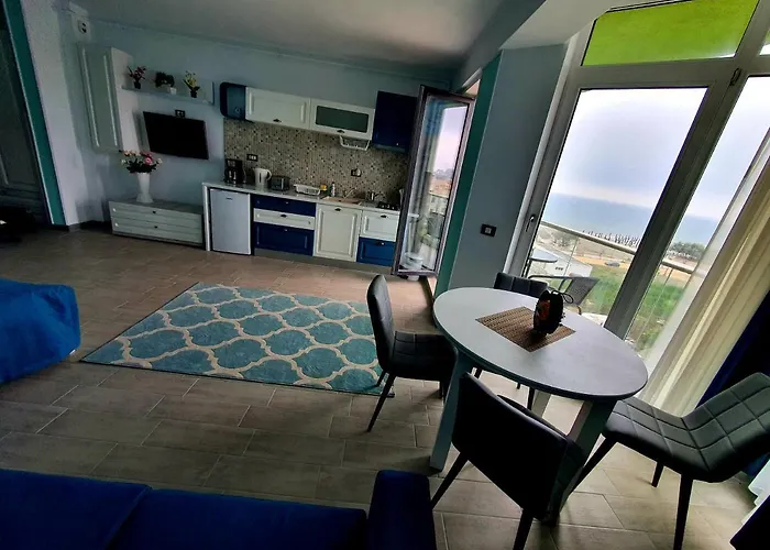 Alezzi Majestic 97 Apartman Năvodari